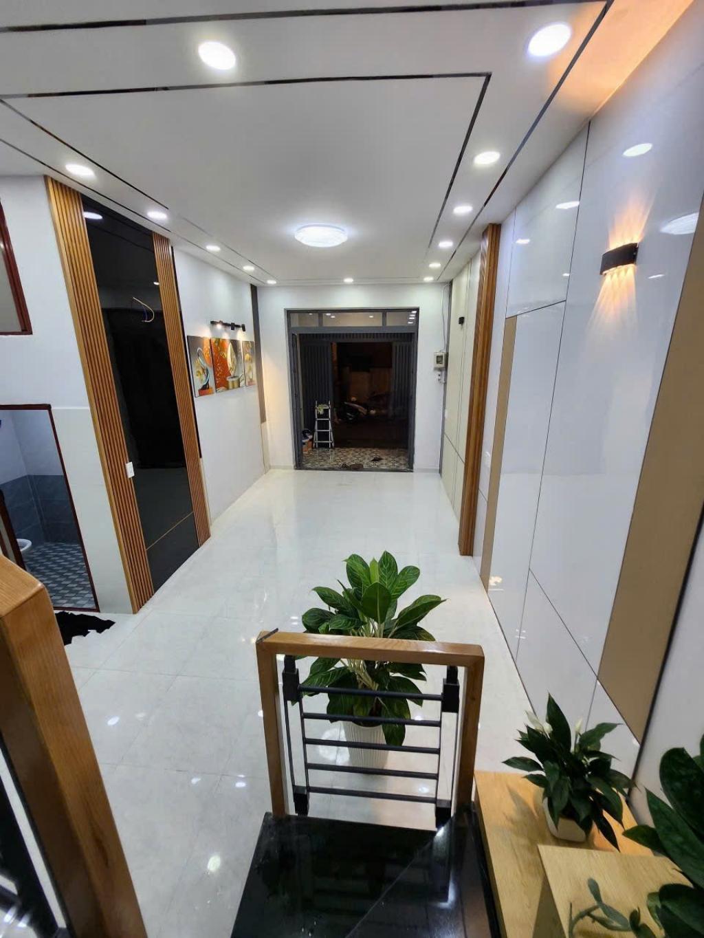 MẶT TIỀN KINH DOANH GIÁP NGÃ TƯ BỐN XÃ, 44M2, 2 TẦNG GIÁ NHỈNH 4 TỶ - Ảnh 1